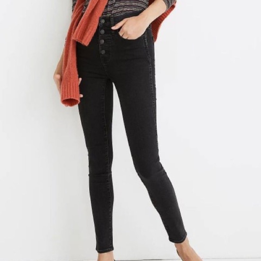 Madewell Black High-Waisted Button front jeans 32